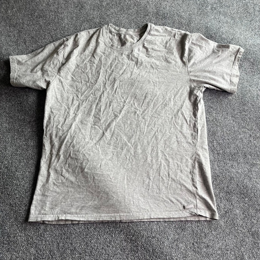 Calvin Klein Mens Crewneck T-Shirt Heather Gray Short Sleeve Logo Basic Tee 577